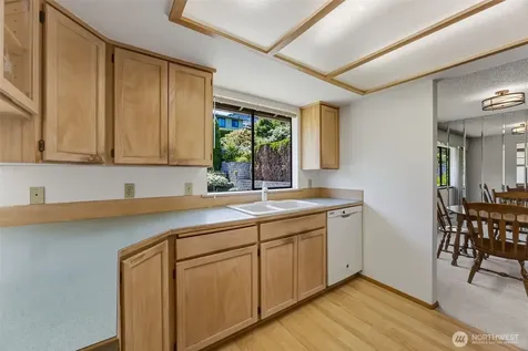 611 SW 293rd Street Federal Way WA 98023