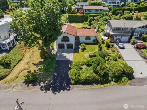 611 SW 293rd Street Federal Way WA 98023