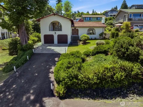 611 SW 293rd Street Federal Way WA 98023
