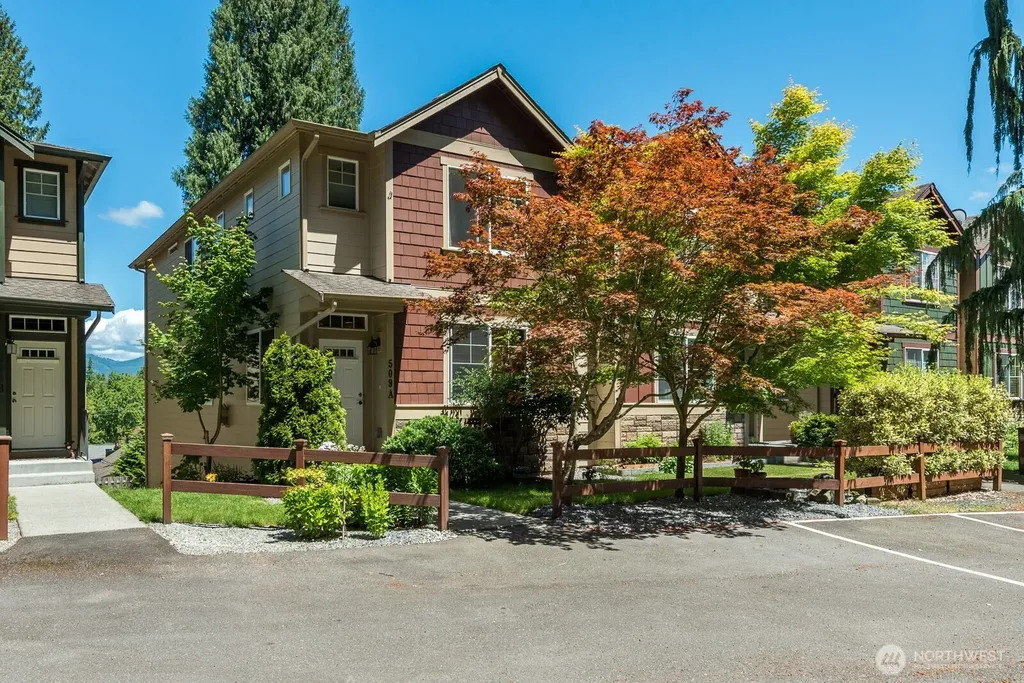 509 E Division Street Arlington WA 98223