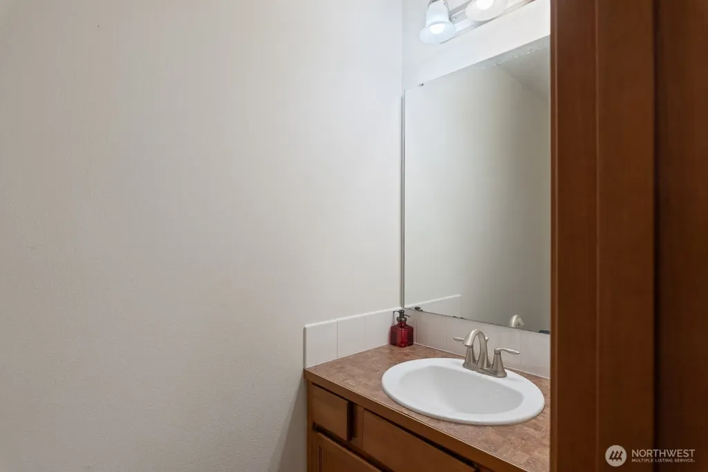 509 E Division Street Arlington WA 98223