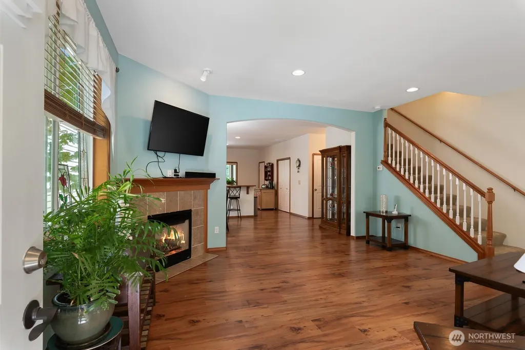 509 E Division Street Arlington WA 98223