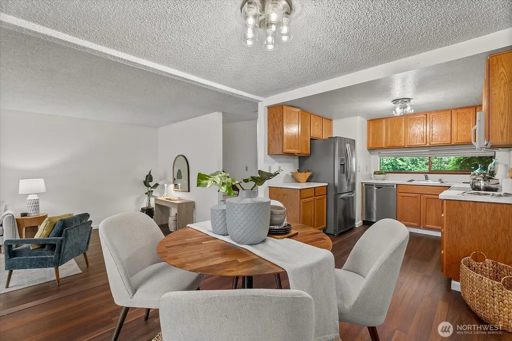 4005 145th Avenue NE Bellevue WA 98007