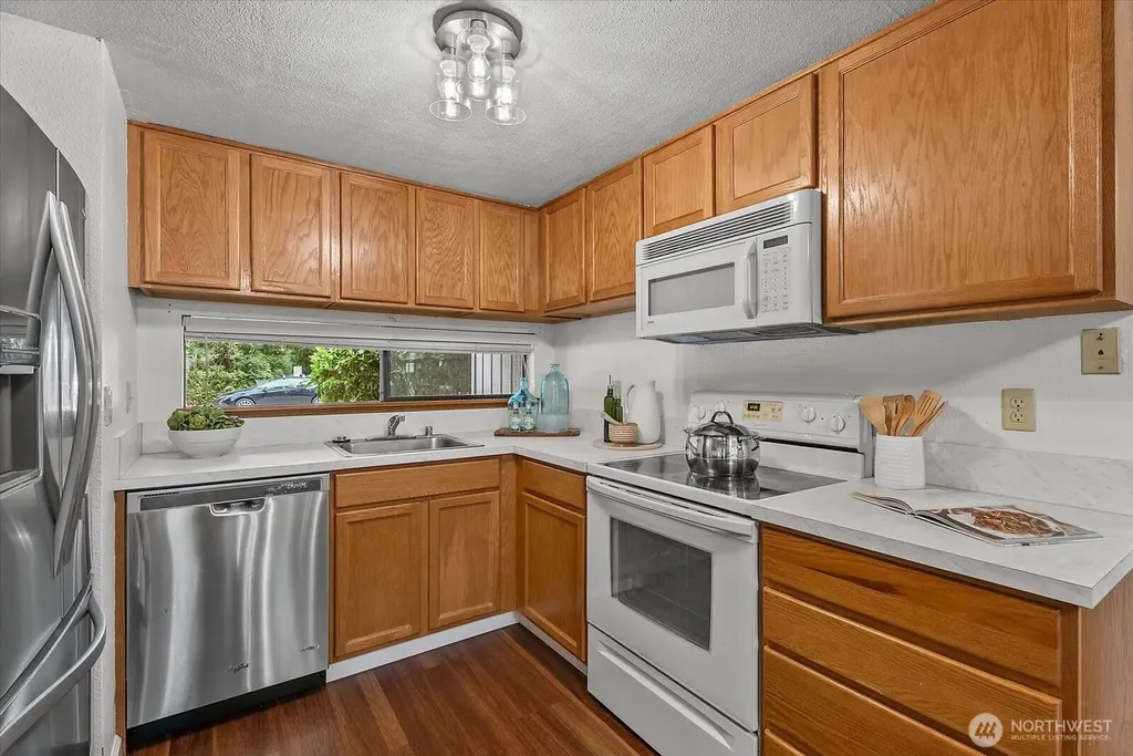 4005 145th Avenue NE Bellevue WA 98007