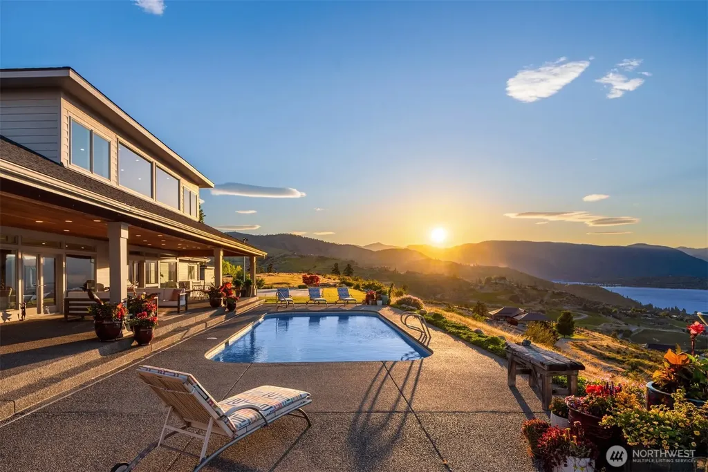 450 Hawks Meadow Road Chelan WA 98816