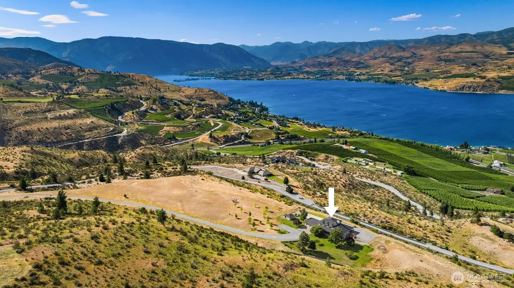 450 Hawks Meadow Road Chelan WA 98816