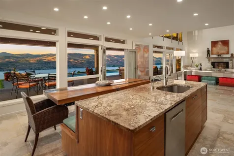 450 Hawks Meadow Road Chelan WA 98816