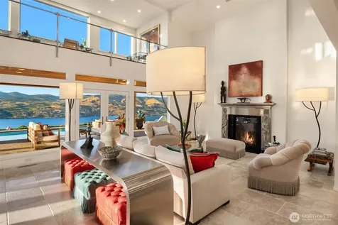 450 Hawks Meadow Road Chelan WA 98816