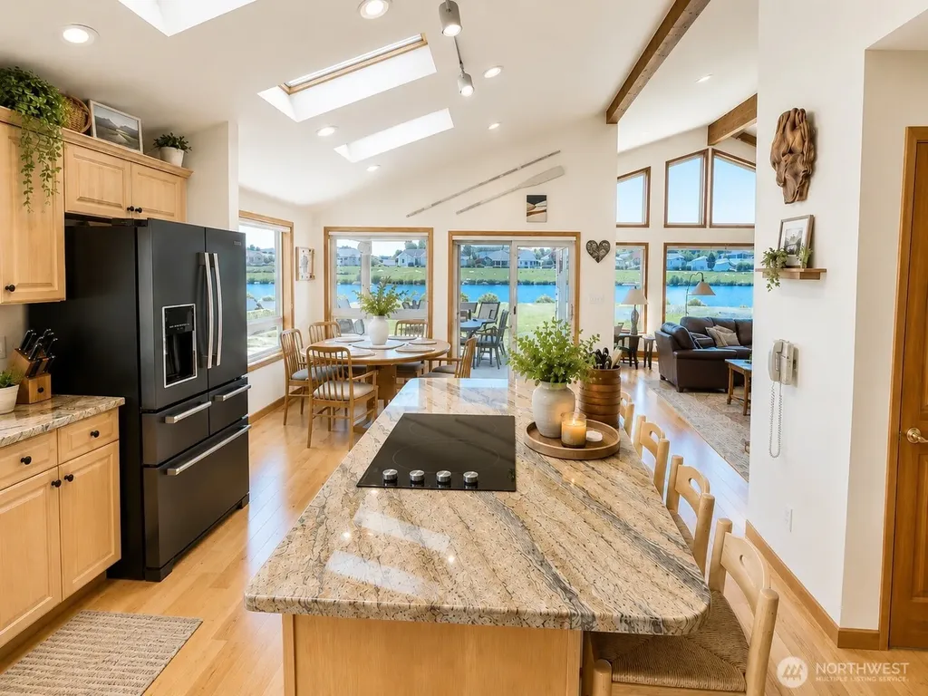 8227 Sehome Road Blaine WA 98230