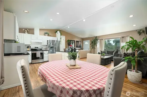 9103 74th Street SE Snohomish WA 98290
