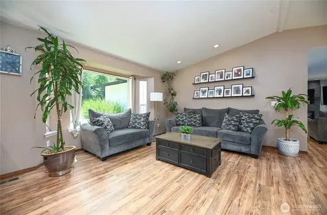 9103 74th Street SE Snohomish WA 98290