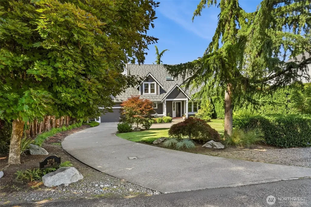 2714 Parkway Drive W Tacoma WA 98466