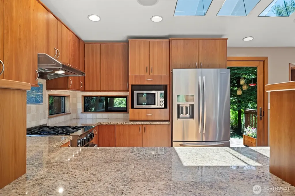 13301 NE 190th Place Woodinville WA 98072
