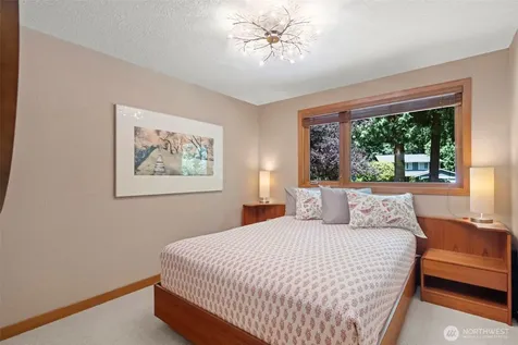 13301 NE 190th Place Woodinville WA 98072