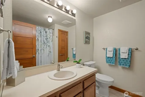 13301 NE 190th Place Woodinville WA 98072