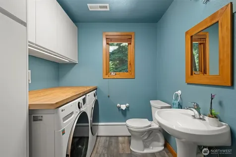 13301 NE 190th Place Woodinville WA 98072