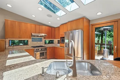13301 NE 190th Place Woodinville WA 98072