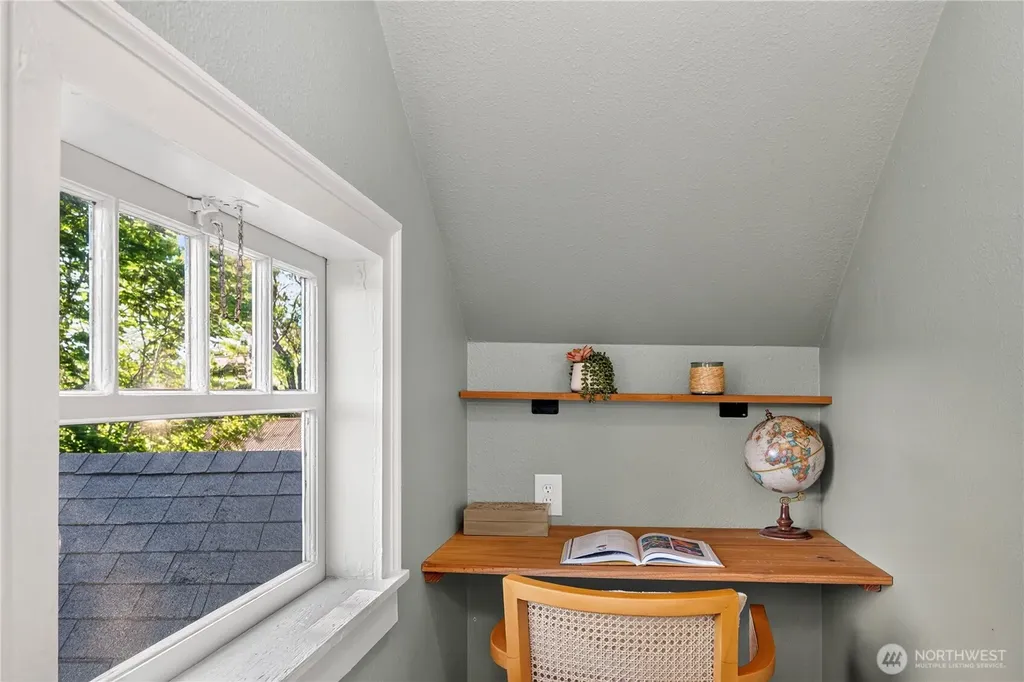 3632 S Findlay Street Seattle WA 98118