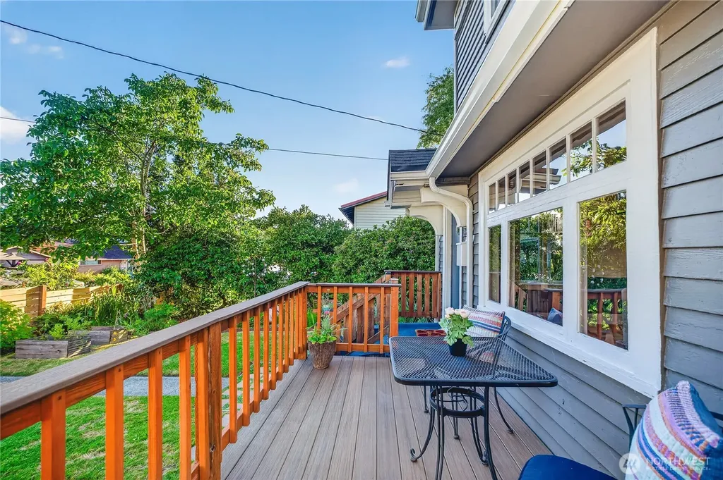 3632 S Findlay Street Seattle WA 98118