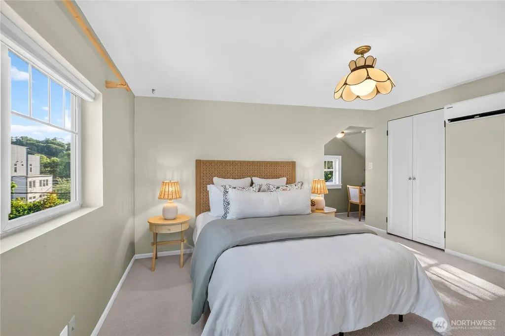 3632 S Findlay Street Seattle WA 98118