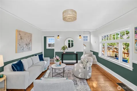 3632 S Findlay Street Seattle WA 98118