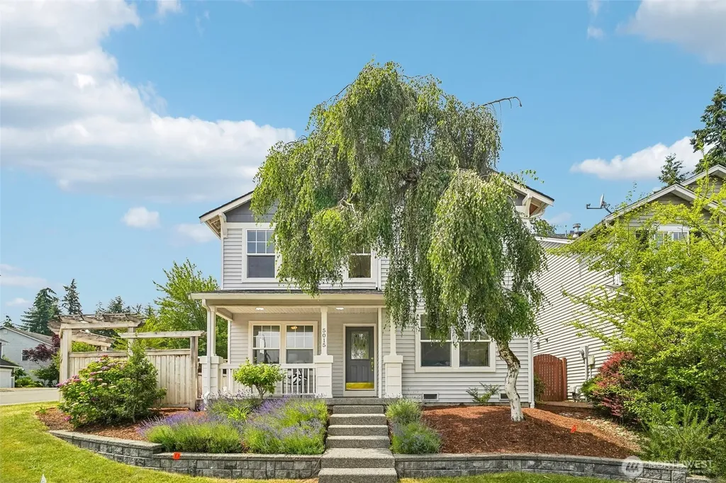 5015 152nd Place SE Everett WA 98208
