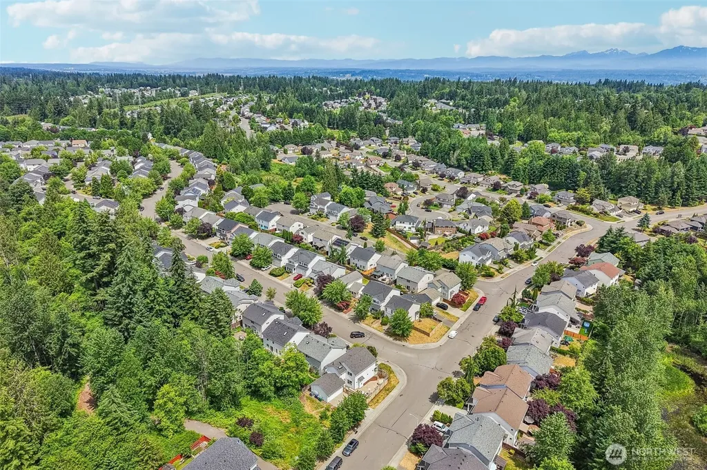 5015 152nd Place SE Everett WA 98208
