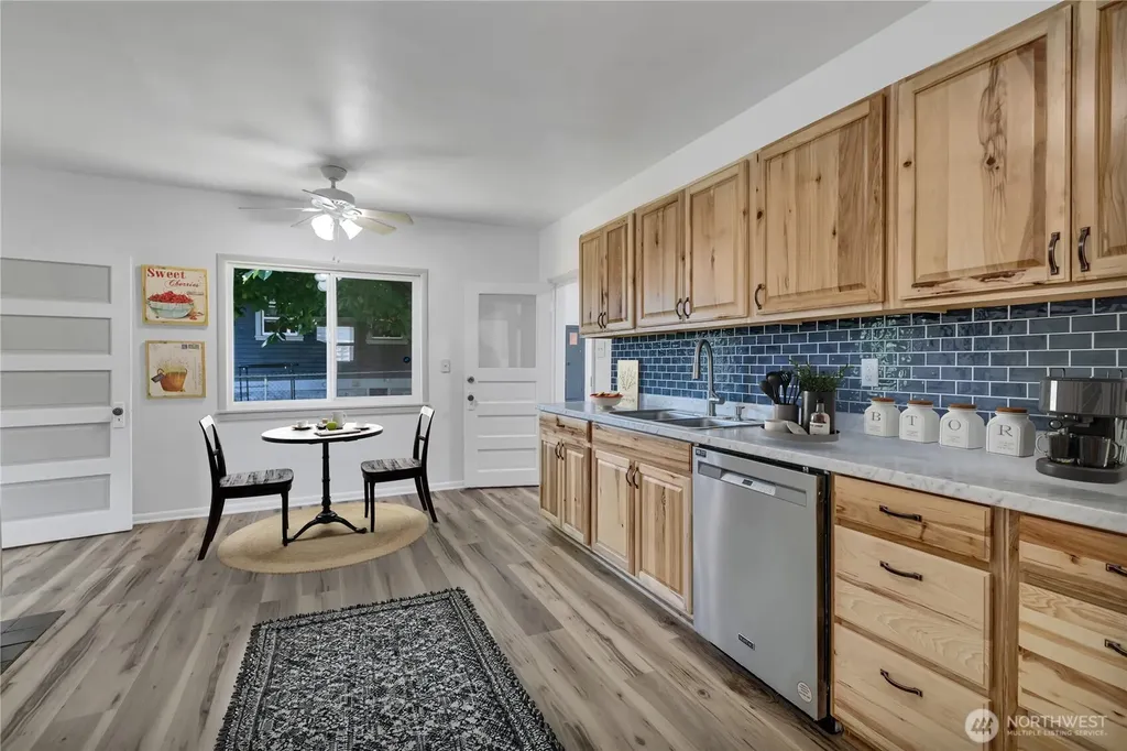 223 R Street NE Auburn WA 98002