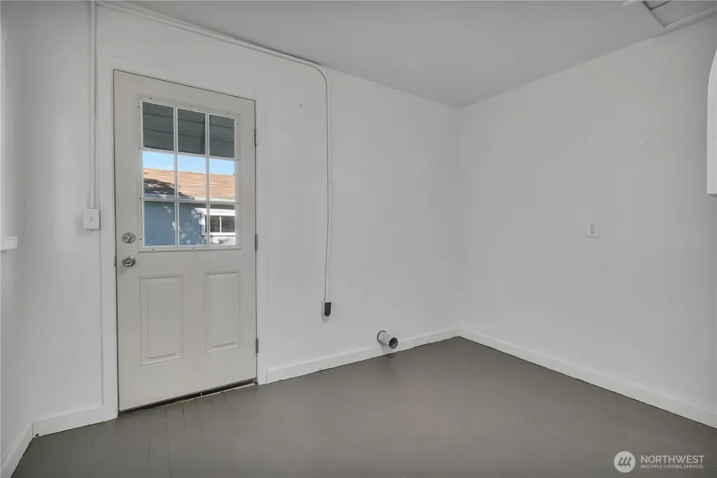 223 R Street NE Auburn WA 98002