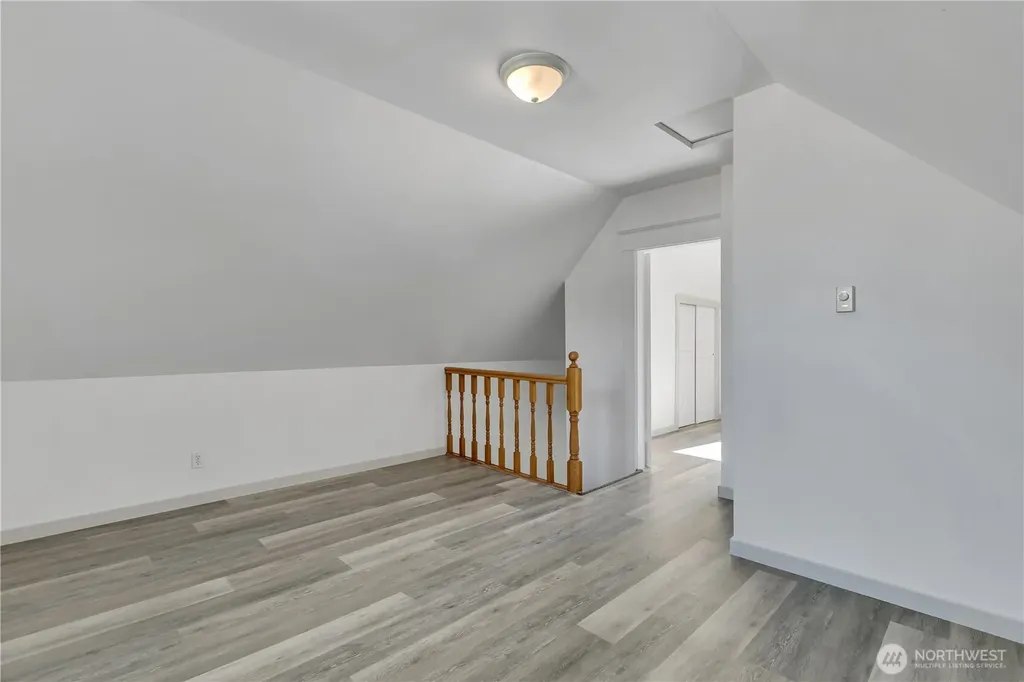 223 R Street NE Auburn WA 98002
