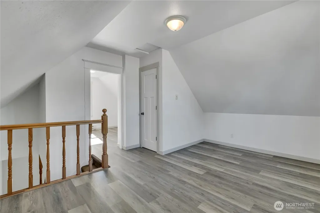 223 R Street NE Auburn WA 98002