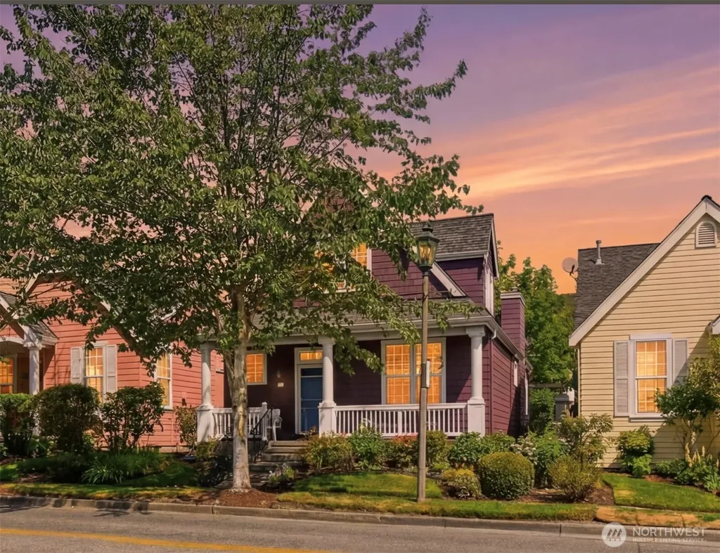 104 NE Sunset Street Poulsbo WA 98370