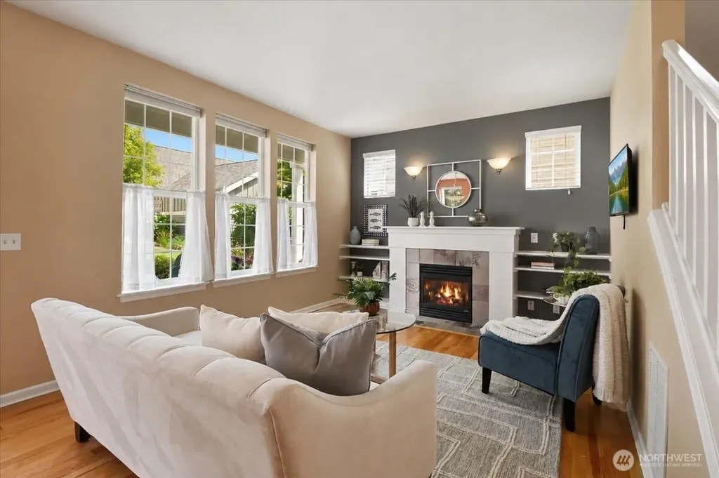 104 NE Sunset Street Poulsbo WA 98370