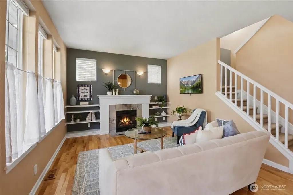104 NE Sunset Street Poulsbo WA 98370