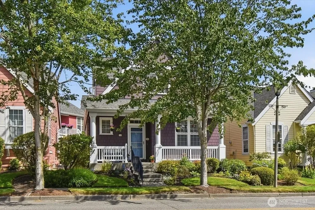 104 NE Sunset Street Poulsbo WA 98370