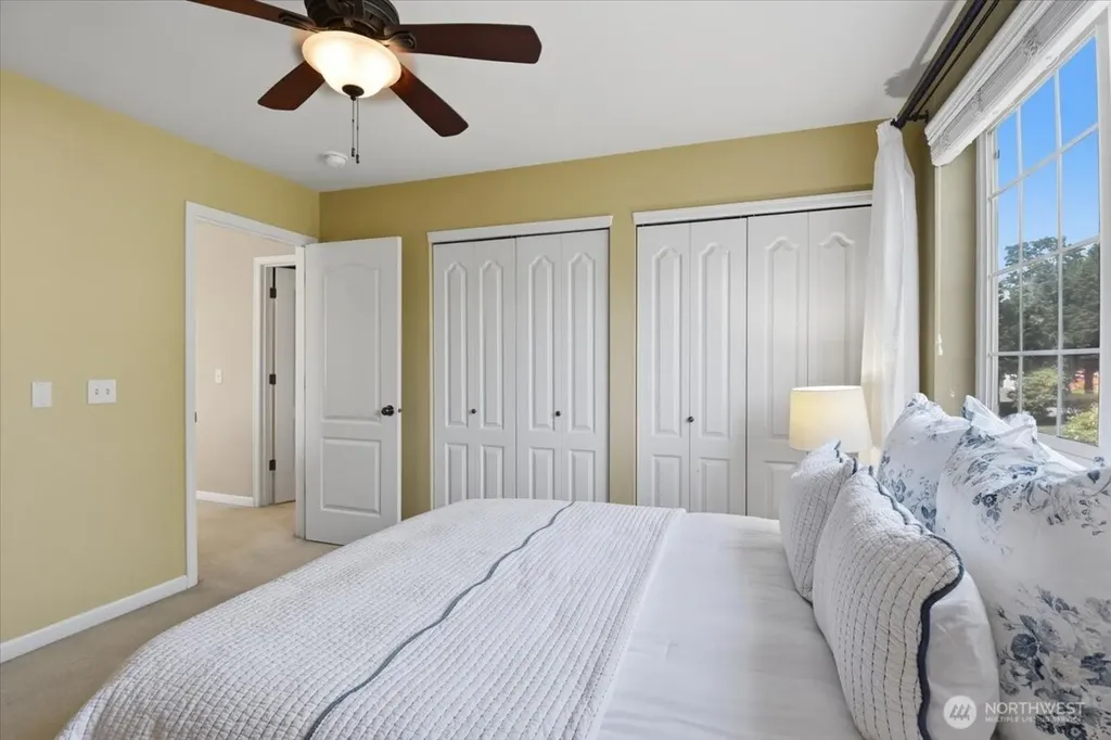 104 NE Sunset Street Poulsbo WA 98370