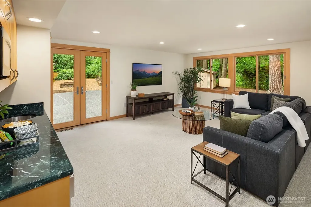 12820 NE 39th Street Bellevue WA 98005