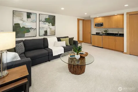 12820 NE 39th Street Bellevue WA 98005