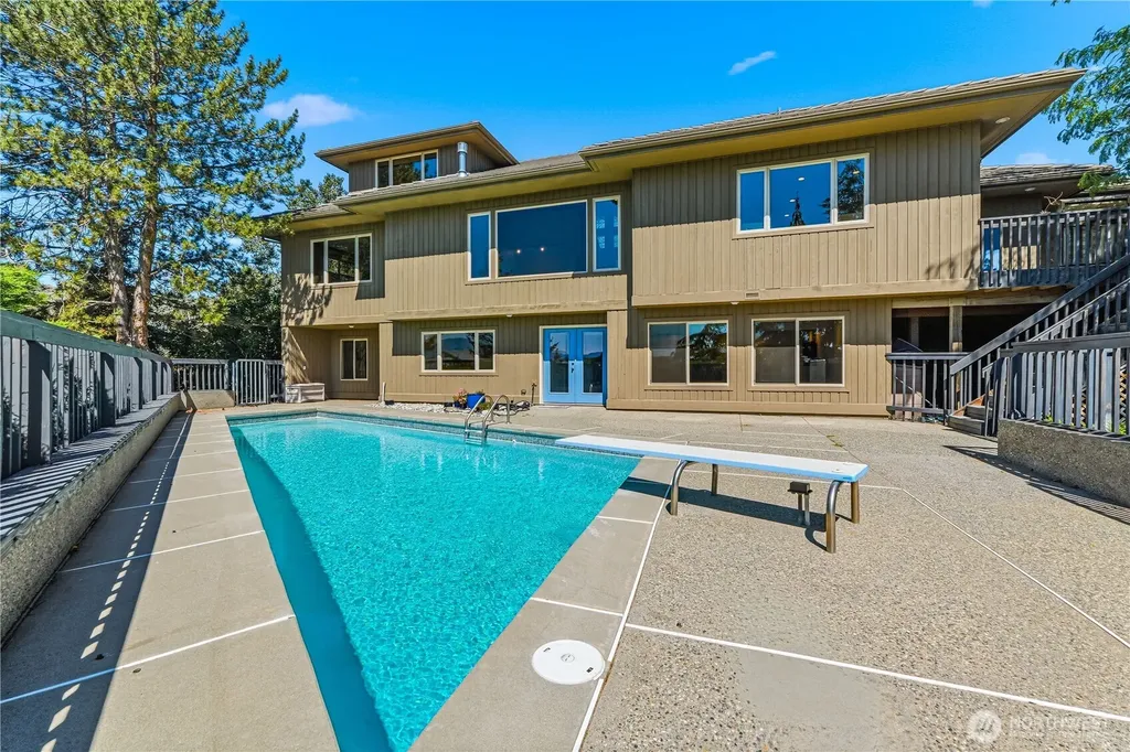 323 Stoneybrook Lane Wenatchee WA 98801