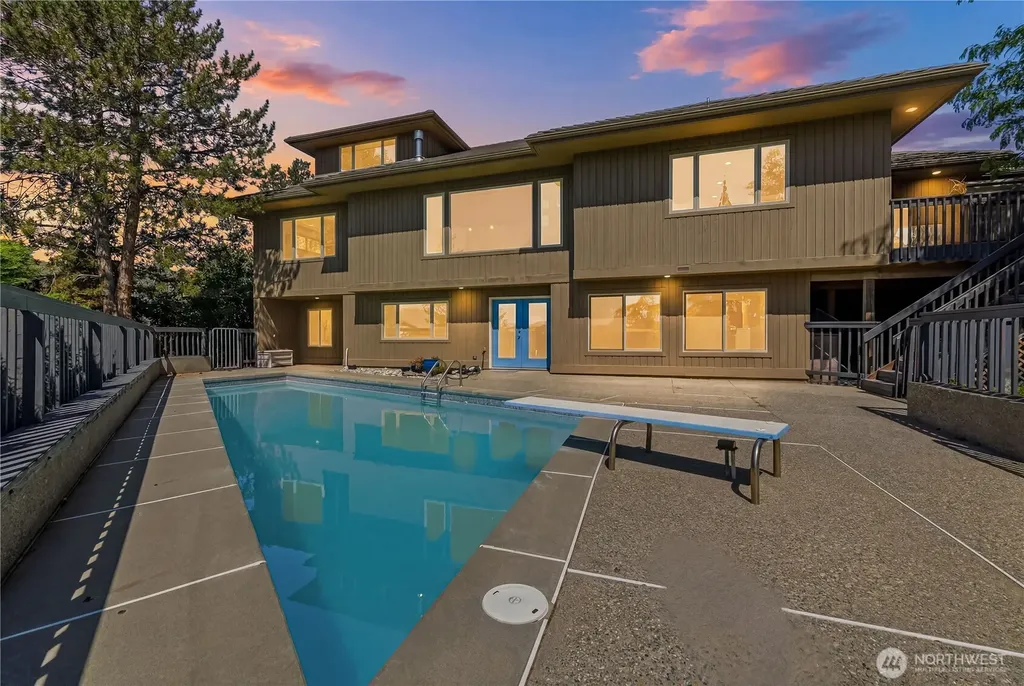 323 Stoneybrook Lane Wenatchee WA 98801