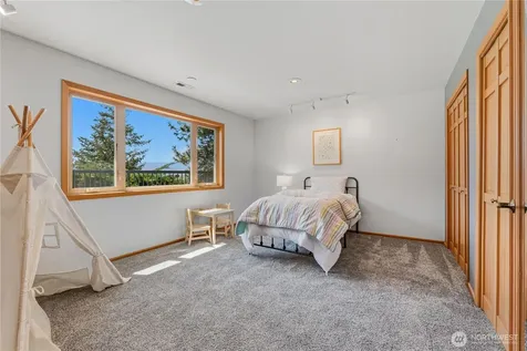 323 Stoneybrook Lane Wenatchee WA 98801