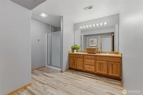 323 Stoneybrook Lane Wenatchee WA 98801