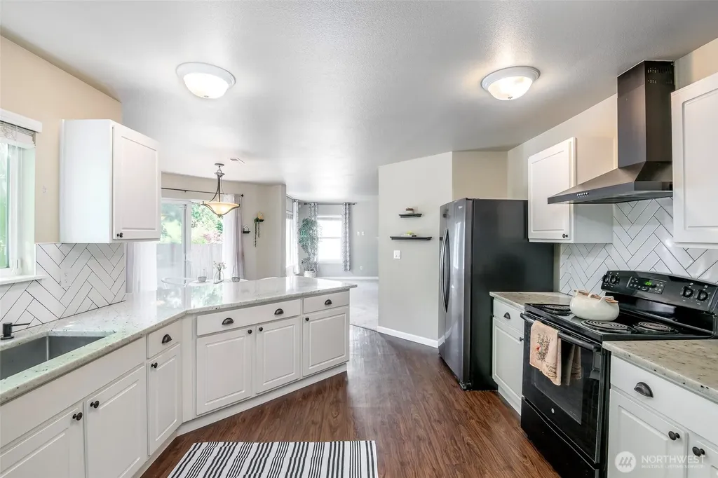 12104 133rd Street E Puyallup WA 98374