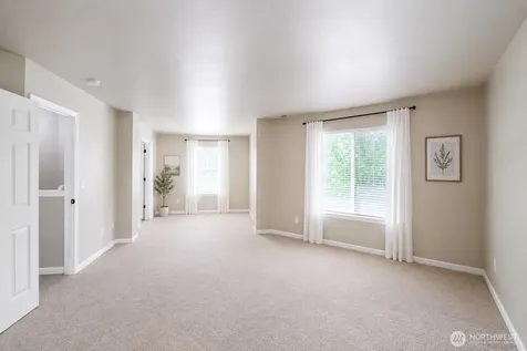 12104 133rd Street E Puyallup WA 98374