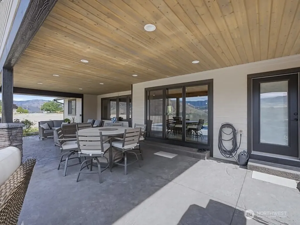 2214 SE 6th Street SE East Wenatchee WA 98802
