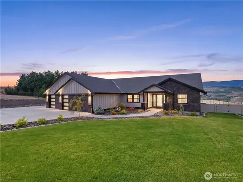 2214 SE 6th Street SE East Wenatchee WA 98802