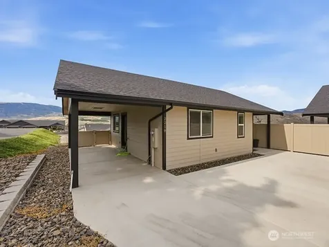 2214 SE 6th Street SE East Wenatchee WA 98802