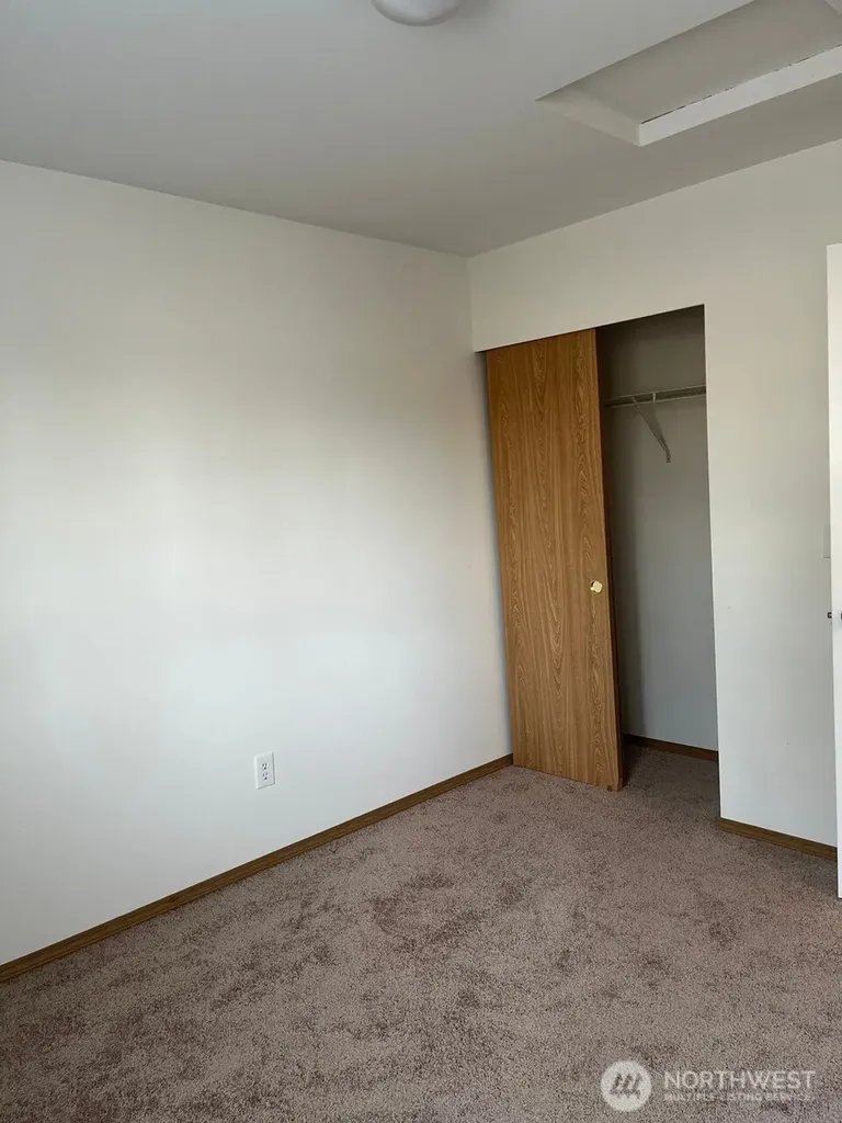 7903 115th Street E Puyallup WA 98373