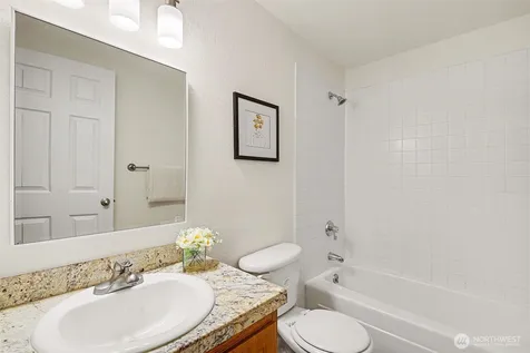 13105 102nd Lane NE Kirkland WA 98034