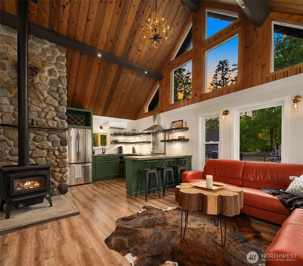 132 Slalom Way Packwood WA 98361
